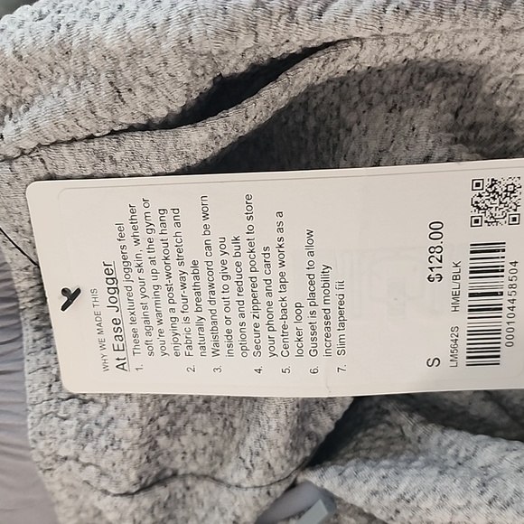 Size XS Brand new men's joggers - Picture 7 of 8